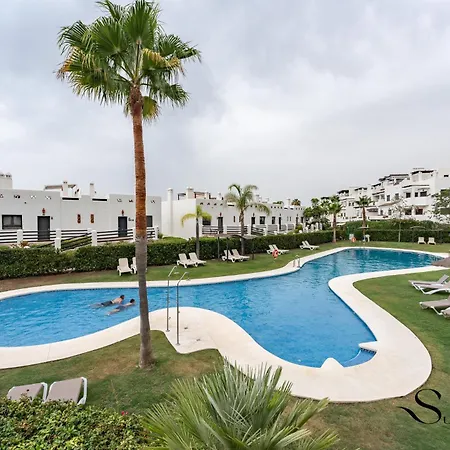 Duplex With Bbq & Jacuzzi Daire Estepona